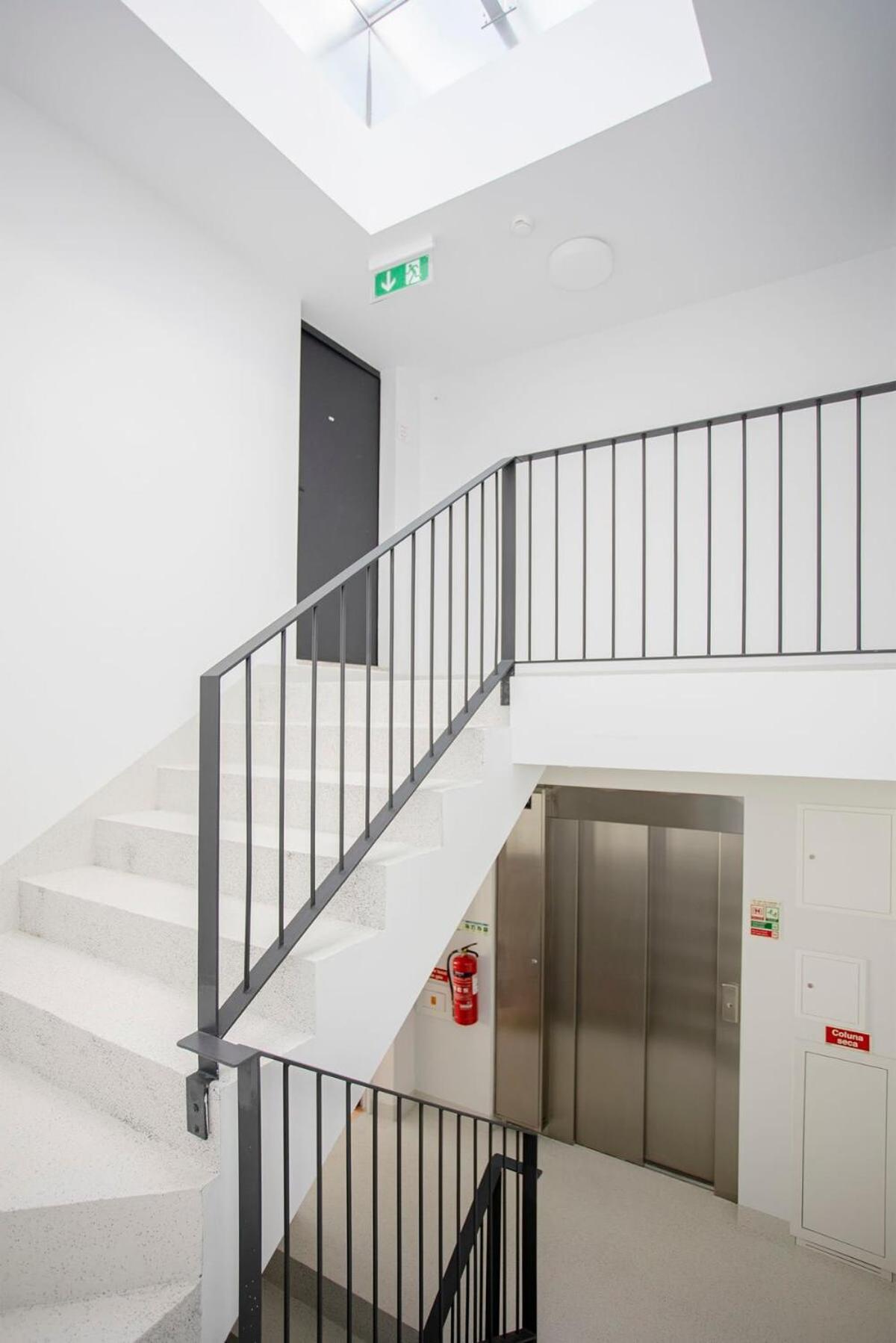 Liiiving In Porto-Modern & Glam Rooftop Apartment Eksteriør billede